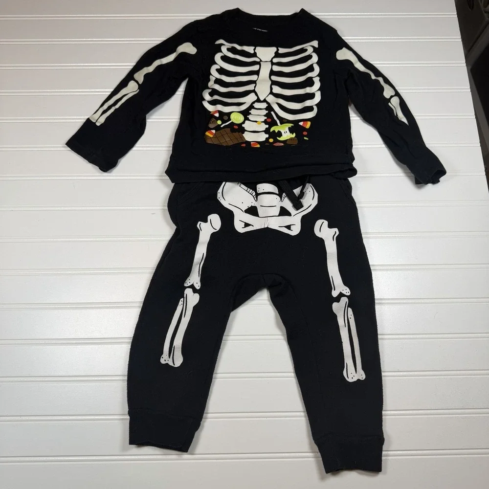 Glow In Thr Dark Skeleton‎ Toddler Set 2T Children's Place Old Navy Black GUC